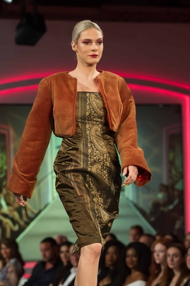<h4>Bionca Cummins</h4> <p>Photo: Allen Bourgeois Photography</p>